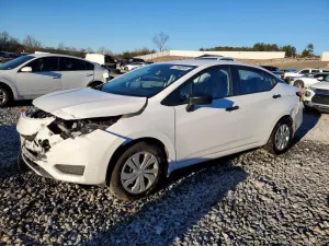 2025 NISSAN VERSA