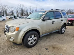 2010 FORD ESCAPE