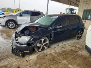 2013 VOLKSWAGEN GOLF