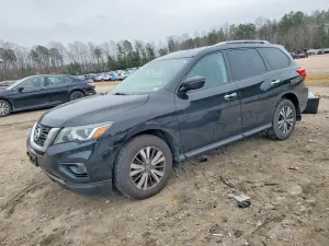 2017 NISSAN PATHFINDER