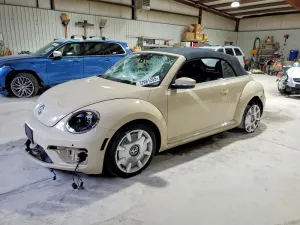 2019 VOLKSWAGEN BEETLE