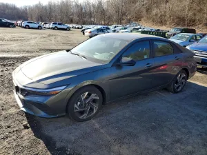 2025 HYUNDAI ELANTRA