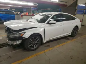 2021 HONDA ACCORD