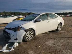 2018 TOYOTA COROLLA