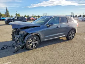 2023 VOLVO XC60 PLUS