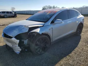 2016 TESLA MODEL X