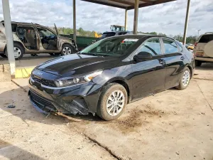 2022 KIA FORTE