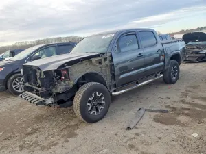 2016 TOYOTA TACOMA