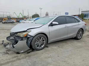 2017 TOYOTA CAMRY