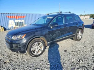 2012 VOLKSWAGEN TOUAREG