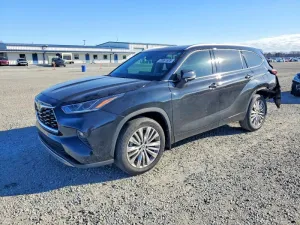2024 TOYOTA HIGHLANDER