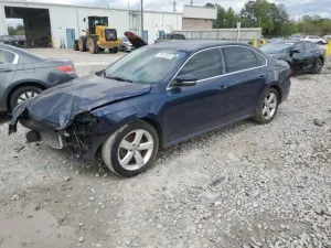 2013 VOLKSWAGEN PASSAT