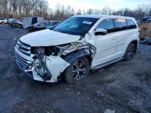 2018 TOYOTA HIGHLANDER