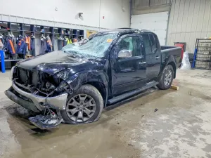 2015 NISSAN FRONTIER