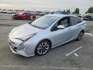 2016 TOYOTA PRIUS