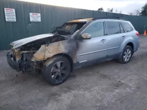 2012 SUBARU OUTBACK