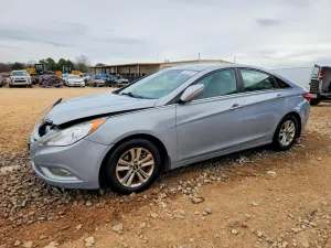 2013 HYUNDAI SONATA
