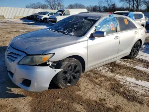 2011 TOYOTA CAMRY