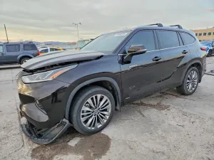 2021 TOYOTA HIGHLANDER