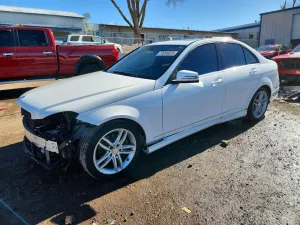 2014 MERCEDES-BENZ C-CLASS