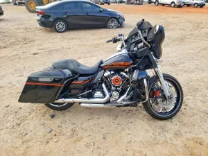 2021 HARLEY-DAVIDSON FL