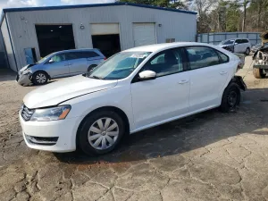 2013 VOLKSWAGEN PASSAT