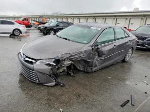 2017 TOYOTA CAMRY