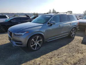 2016 VOLVO XC90