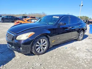 2011 INFINITI M37