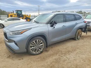 2022 TOYOTA HIGHLANDER