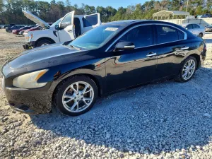 2012 NISSAN MAXIMA