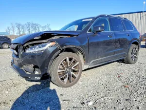 2018 VOLVO XC90