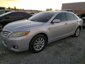 2011 TOYOTA CAMRY