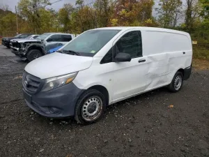 2016 MERCEDES-BENZ METRIS