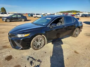 2019 TOYOTA CAMRY