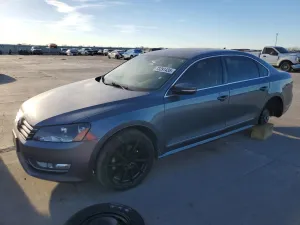 2013 VOLKSWAGEN PASSAT