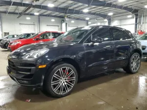 2016 PORSCHE MACAN