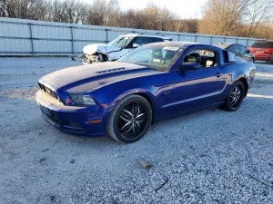 2013 FORD MUSTANG