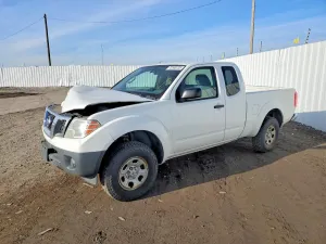 2015 NISSAN FRONTIER