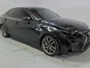 2019 LEXUS IS