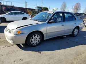 2001 TOYOTA COROLLA