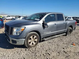 2019 NISSAN TITAN