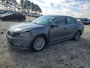 2016 VOLKSWAGEN PASSAT