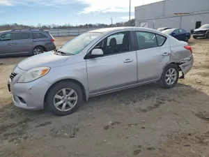 2012 NISSAN VERSA