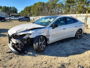 2022 HYUNDAI SONATA