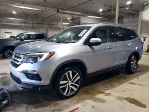2017 HONDA PILOT