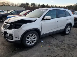2014 KIA SORENTO