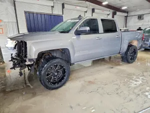 2017 CHEVROLET SILVERADO