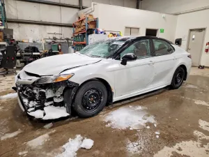 2018 TOYOTA CAMRY