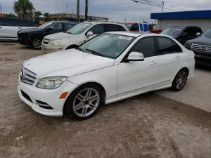 2009 MERCEDES-BENZ C-CLASS